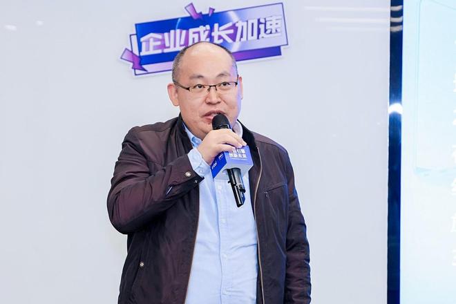 企业AI应用从“技术创新”到“深度落地”澳门新葡京app英特尔携手戴尔助力中小(图10) 企业AI应用从“技术创新”到“深度落地”澳门新葡京app英特尔携手戴尔助力中小(图10)